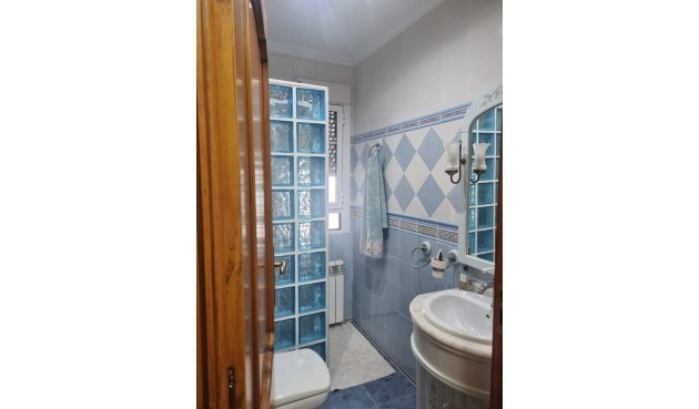 Återförsäljning - Town House -
Orihuela Costa - Costa Blanca