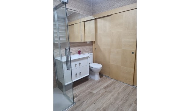 Återförsäljning - Town House -
Orihuela Costa - Costa Blanca