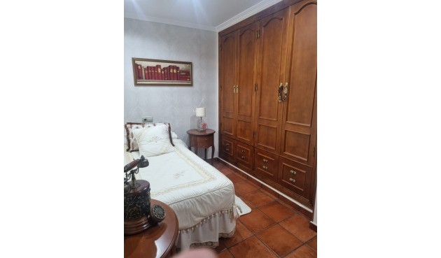Återförsäljning - Town House -
Orihuela Costa - Costa Blanca