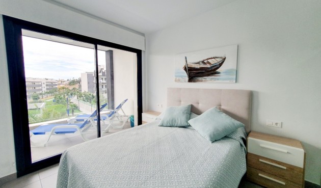 Återförsäljning - Apartment -
Orihuela Costa - Costa Blanca