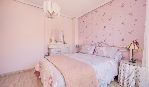 Återförsäljning - Takvåning -
Torrevieja - Centro