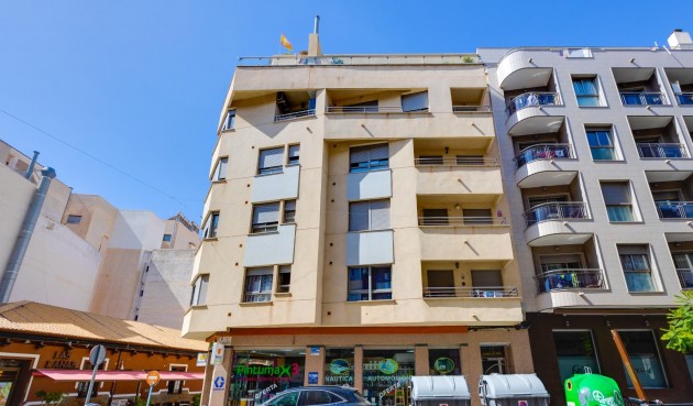 Återförsäljning - Takvåning -
Torrevieja - Centro