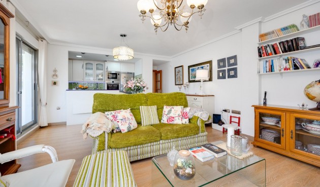 Återförsäljning - Takvåning -
Torrevieja - Centro