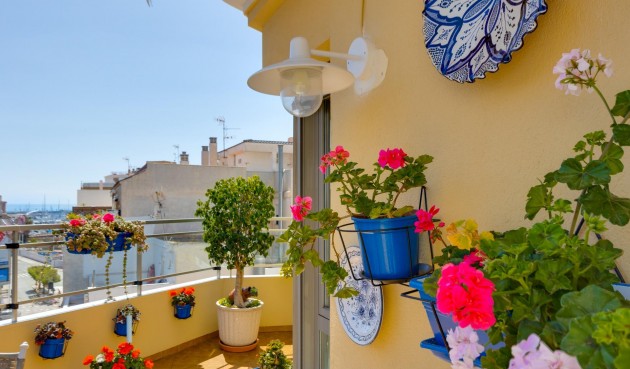 Återförsäljning - Takvåning -
Torrevieja - Centro