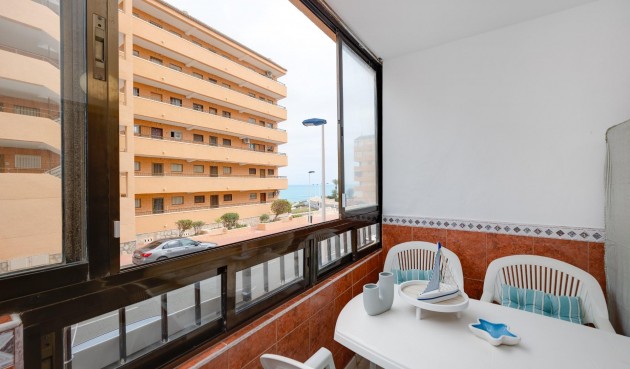 Återförsäljning - Apartment -
Torrevieja - Cabo Cervera