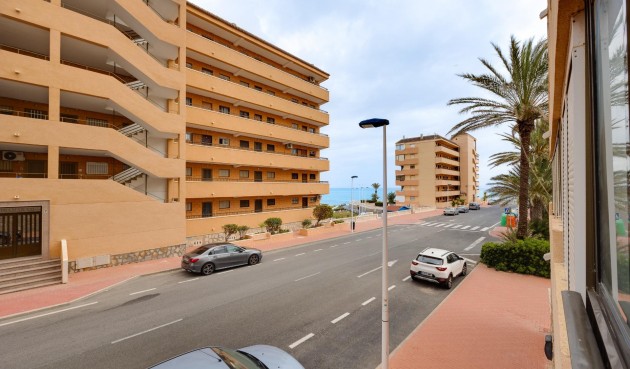 Återförsäljning - Apartment -
Torrevieja - Cabo Cervera