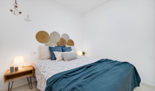 Återförsäljning - Apartment -
Torrevieja - Cabo Cervera