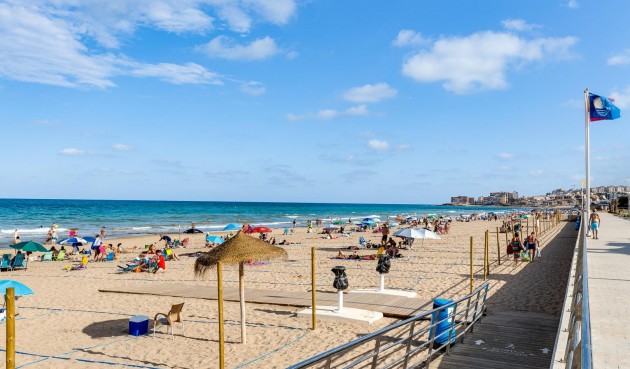 Återförsäljning - Apartment -
Torrevieja - Cabo Cervera