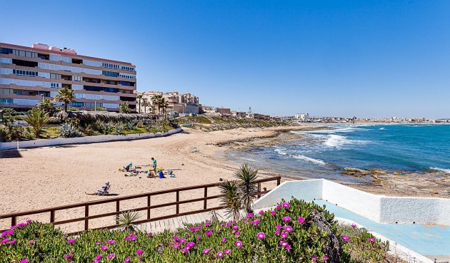 Återförsäljning - Apartment -
Torrevieja - Cabo Cervera
