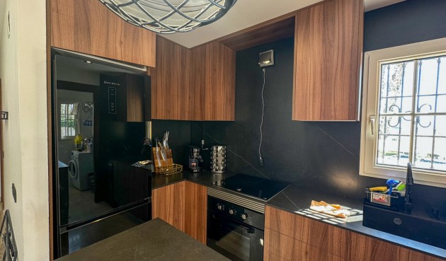 Återförsäljning - Duplex -
Orihuela Costa - Costa Blanca