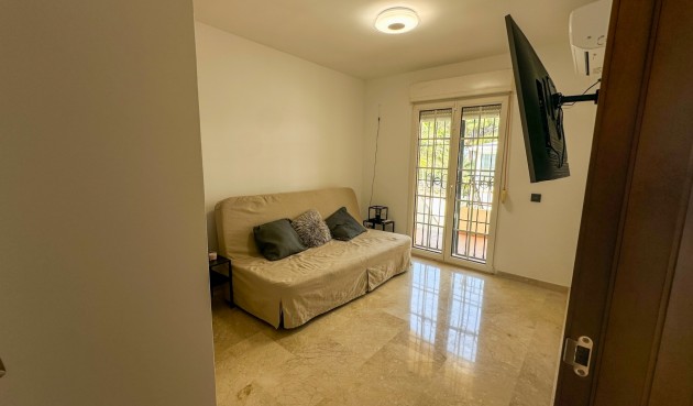 Återförsäljning - Duplex -
Orihuela Costa - Costa Blanca