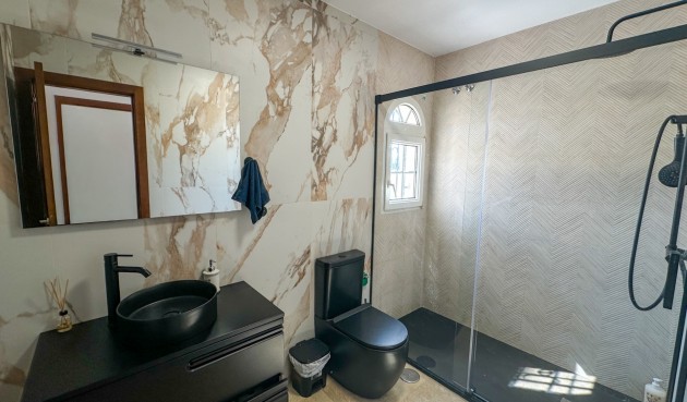 Återförsäljning - Duplex -
Orihuela Costa - Costa Blanca