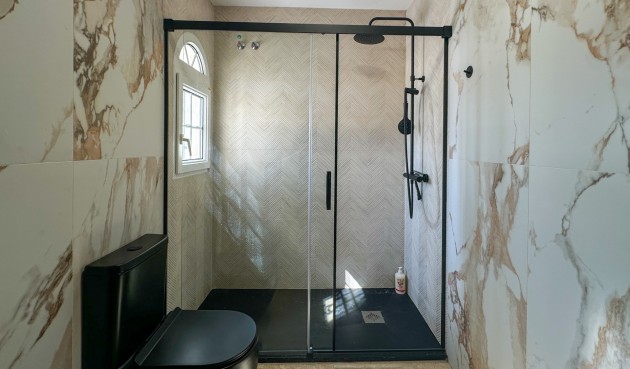 Återförsäljning - Duplex -
Orihuela Costa - Costa Blanca