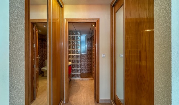 Återförsäljning - Apartment -
Torrevieja - Costa Blanca