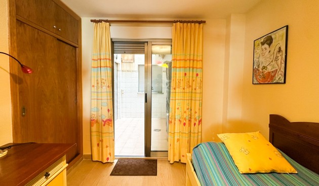 Återförsäljning - Apartment -
Torrevieja - Costa Blanca