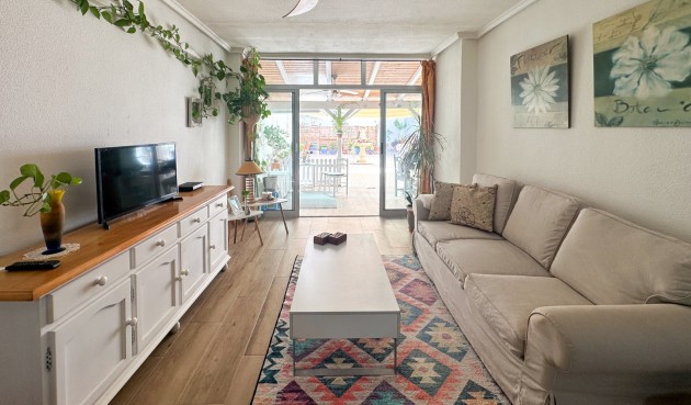 Återförsäljning - Apartment -
Torrevieja - Costa Blanca