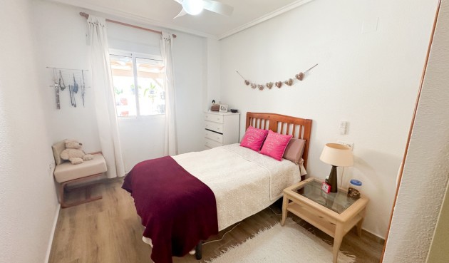 Återförsäljning - Apartment -
Torrevieja - Costa Blanca