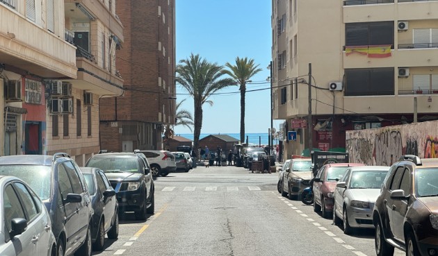 Återförsäljning - Apartment -
Torrevieja - Costa Blanca