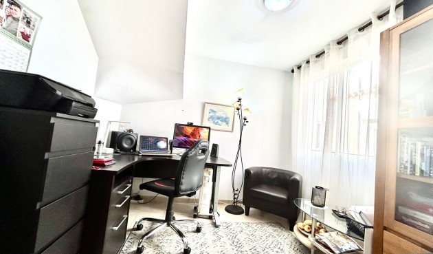 Återförsäljning - Takvåning -
La Zenia - Costa Blanca