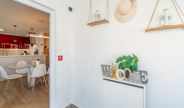 Återförsäljning - Town House -
Torrevieja - Costa Blanca