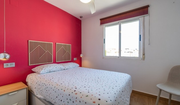 Återförsäljning - Town House -
Torrevieja - Costa Blanca