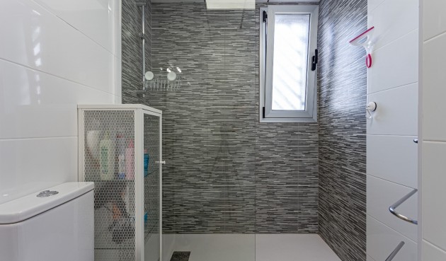 Återförsäljning - Apartment -
Orihuela Costa - Costa Blanca