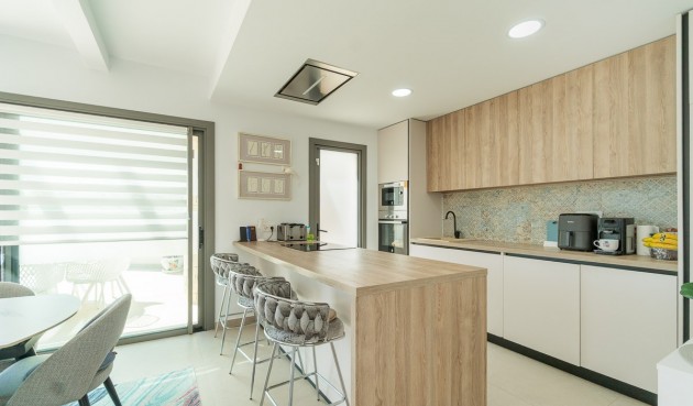 Återförsäljning - Villa -
Orihuela Costa - Costa Blanca