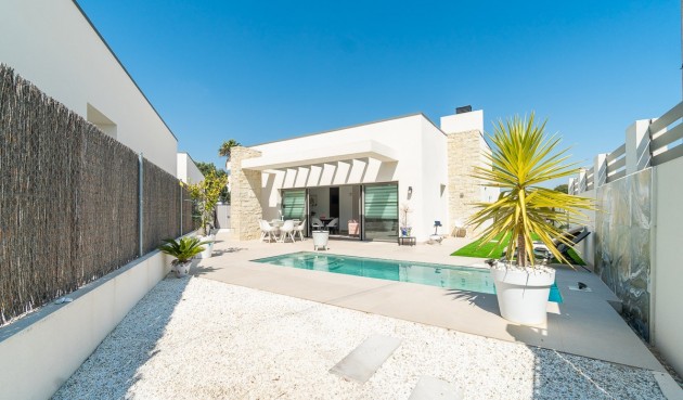 Återförsäljning - Villa -
Orihuela Costa - Costa Blanca