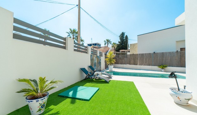 Återförsäljning - Villa -
Orihuela Costa - Costa Blanca