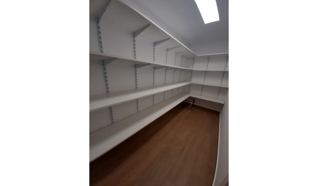 Återförsäljning - Villa -
San Miguel de Salinas - Inland