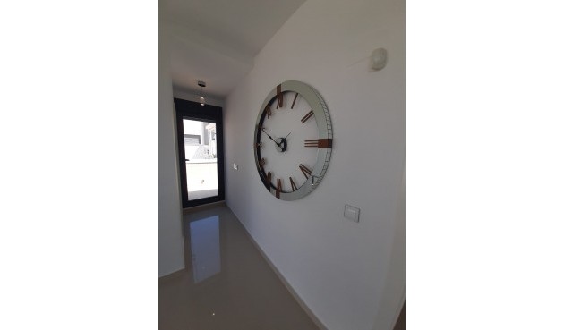 Återförsäljning - Villa -
San Miguel de Salinas - Inland