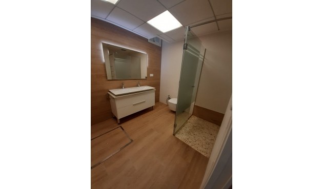 Återförsäljning - Villa -
San Miguel de Salinas - Inland