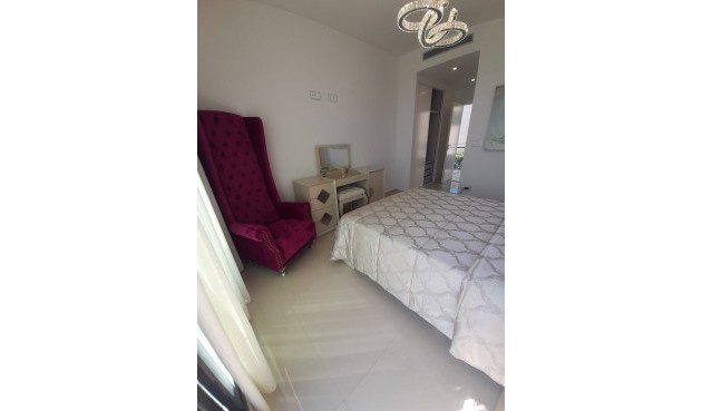 Återförsäljning - Villa -
San Miguel de Salinas - Inland