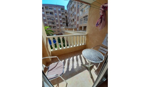 Återförsäljning - Apartment -
Torrevieja - Costa Blanca