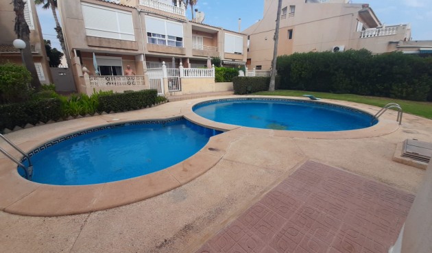 Återförsäljning - Town House -
Torrevieja - Costa Blanca