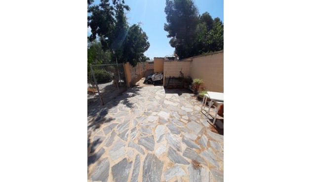 Återförsäljning - Villa -
Orihuela Costa - Costa Blanca