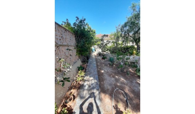 Återförsäljning - Villa -
Orihuela Costa - Costa Blanca