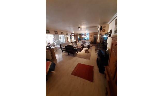 Återförsäljning - Villa -
Orihuela Costa - Costa Blanca