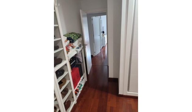 Återförsäljning - Apartment -
Orihuela - Zona Centro