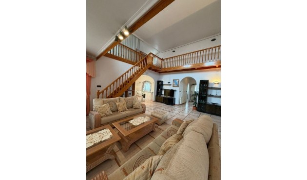 Återförsäljning - Villa -
Playa Flamenca - Costa Blanca