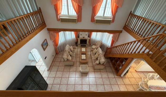 Återförsäljning - Villa -
Playa Flamenca - Costa Blanca