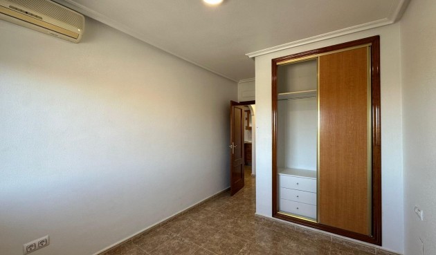 Återförsäljning - Apartment -
Orihuela Costa - Campoamor