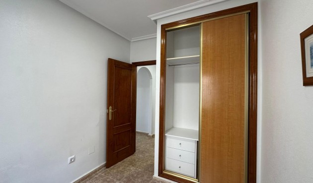 Återförsäljning - Apartment -
Orihuela Costa - Campoamor