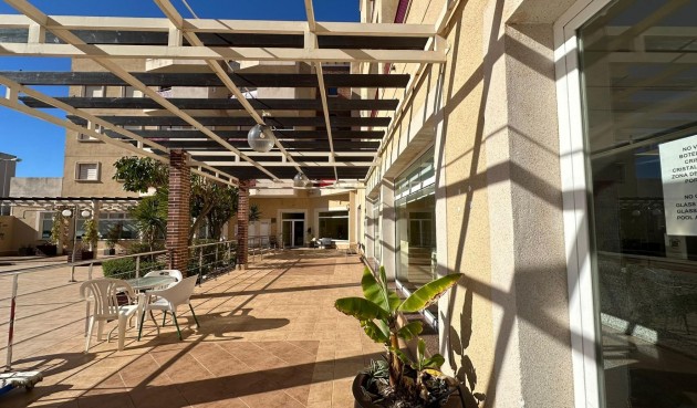 Återförsäljning - Apartment -
Orihuela Costa - Campoamor
