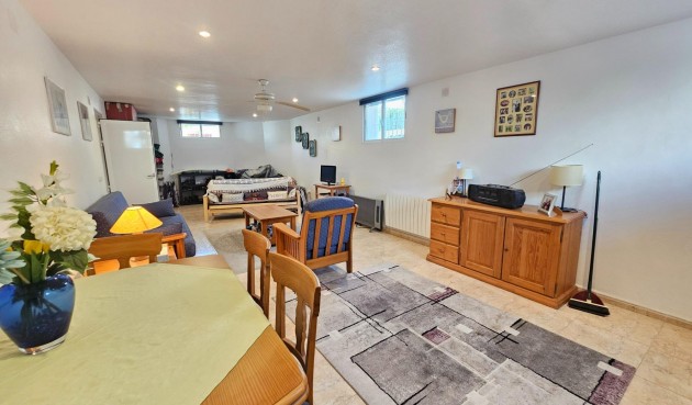 Återförsäljning - Villa -
Benijofar - Benimar 3