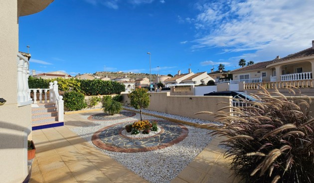 Återförsäljning - Villa -
Benijofar - Benimar 3