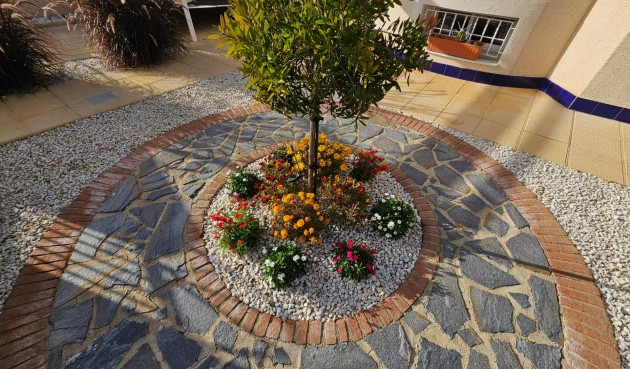 Återförsäljning - Villa -
Benijofar - Benimar 3