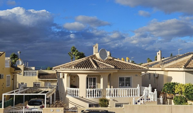 Återförsäljning - Villa -
Benijofar - Benimar 3