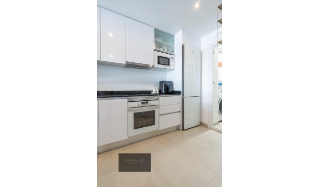 Återförsäljning - Apartment -
Orihuela Costa - La Zenia