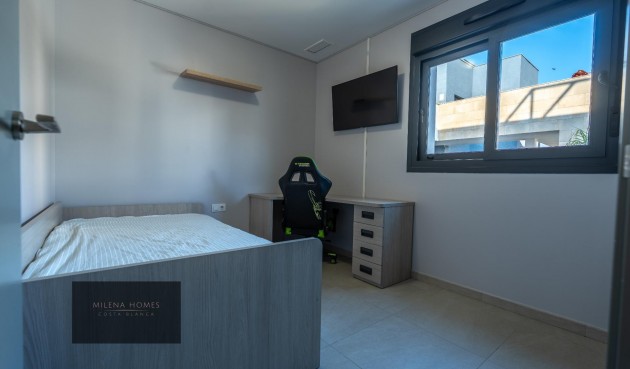 Återförsäljning - Apartment -
Orihuela Costa - La Zenia